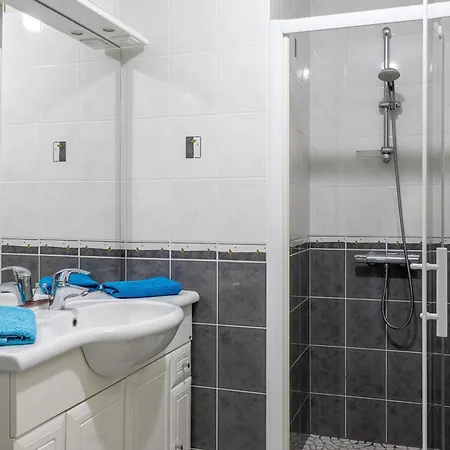 Prázdninový dům Maison Proche Ocean - 6 Pers *